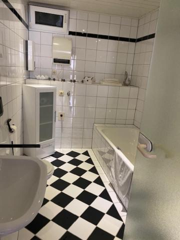 Ferienwohnung Zentral An Der Moselpromenade ツェル・アン・デル・モーゼル エクステリア 写真