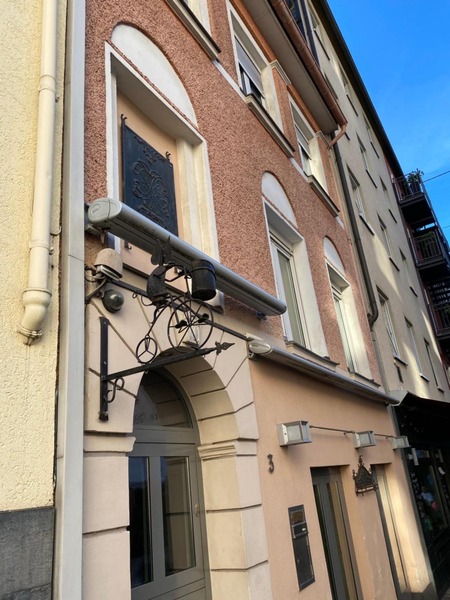 Ferienwohnung Zentral An Der Moselpromenade ツェル・アン・デル・モーゼル エクステリア 写真